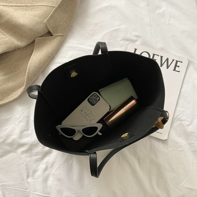 I compliment your outfit and carry your school accessories bag images